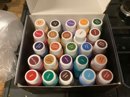 Photo of free Soft body acrylics (Shobdon HR6) #2