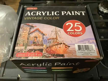 Photo of free Soft body acrylics (Shobdon HR6) #1