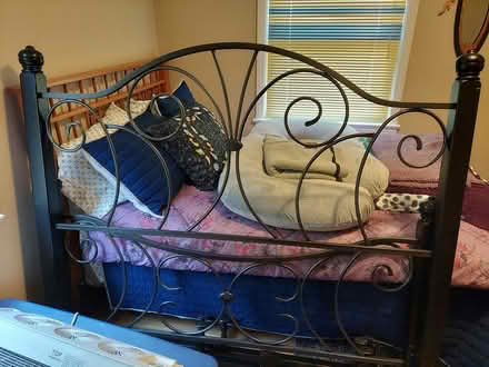 Photo of free Queen-sized head and footboard set (university hts.) #1
