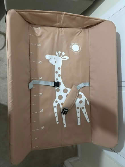 Photo of free Nappy changing unit (Fenlake MK42) #2