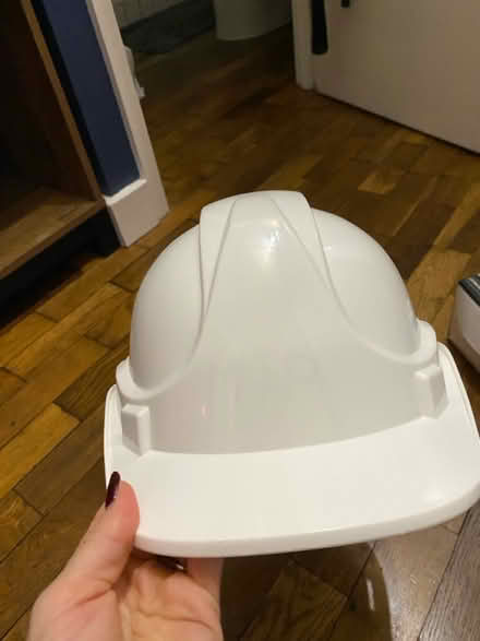 Photo of free Hard hat (Stepney E1) #1