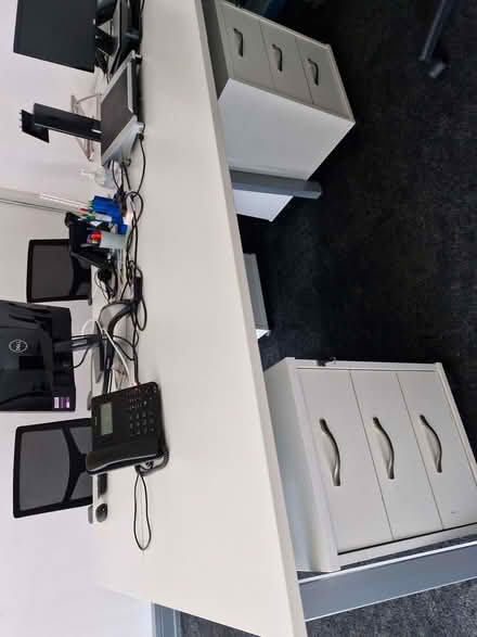 Photo of free Excellent quality office furniture (Clerkenwell EC1R) #3