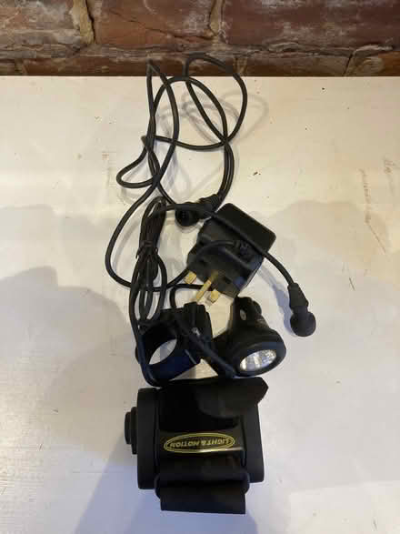 Photo of free 2 commuter bike lights (Westcott RH4) #3
