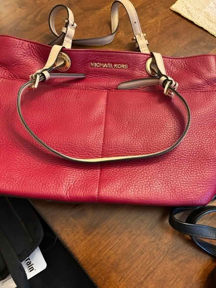 Photo of free 3 handbags (Tenleytown (DC)) #1