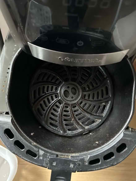 Photo of free Air fryer (N14 oakwood) #2