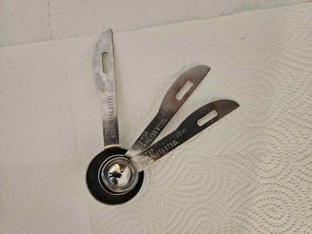 Photo of free Various kitchen utensils (Kendal LA9) #2