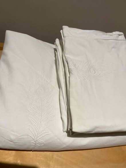 Photo of free kingsize duvet cover (St Albans AL3) #1