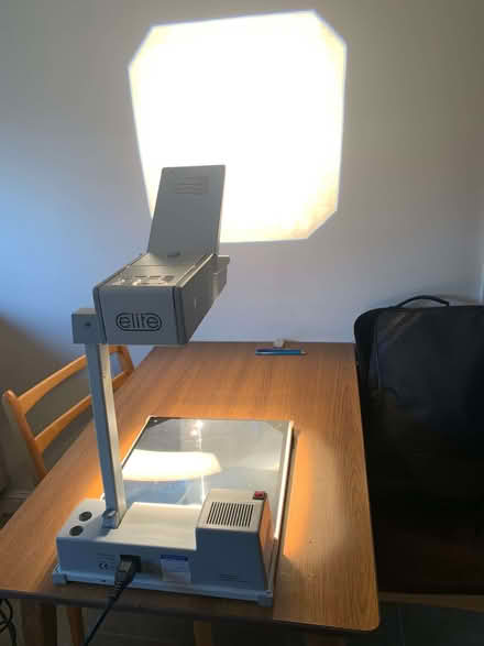 Photo of free Retro tech - Elite overhead projector (Ford SP1) #1