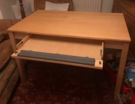 Photo of free Desk with drawer (Teddington TW11) #2