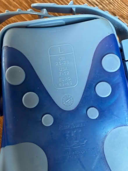 Photo of free Reef Tourer Flippers (Waterlooville PO7) #4