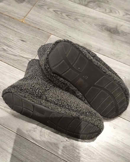 Photo of free Men's boot slippers size 10 (Fazakerley L11) #2