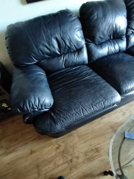 Photo of free Sofa/couch (L5N2M3) #2