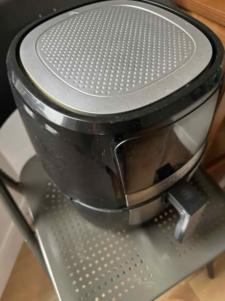 Photo of free Air fryer (N14 oakwood) #3