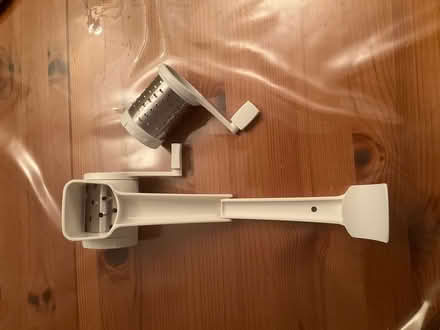 Photo of free Ikea rotary grater (Blaby LE8) #4