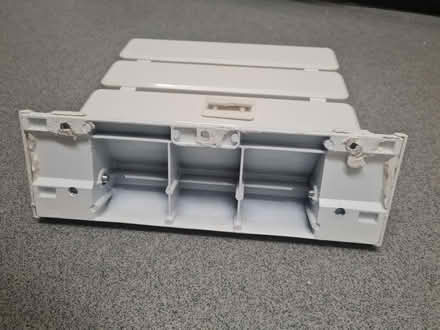 Photo of free Bath seat (Near Holborn/Rosebery Ave) #2