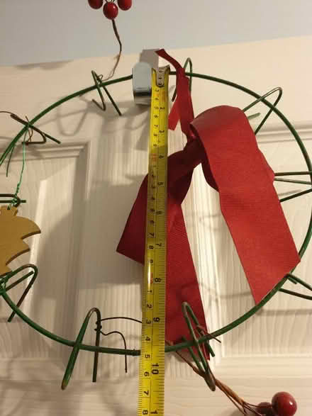 Photo of free Christmas wreath frame (Fishers Green SG1) #2