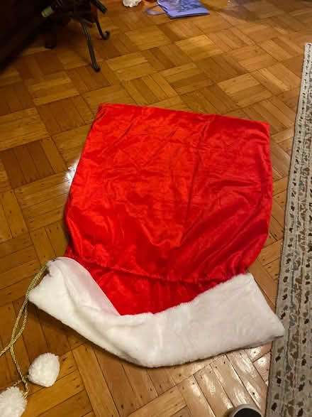 Photo of free Large Christmas gift bag (Park Slope) #1