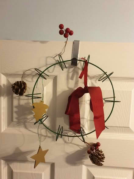 Photo of free Christmas wreath frame (Fishers Green SG1) #1