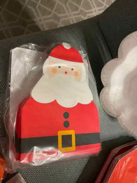 Photo of free Christmas paper supplies (Park Slope) #2