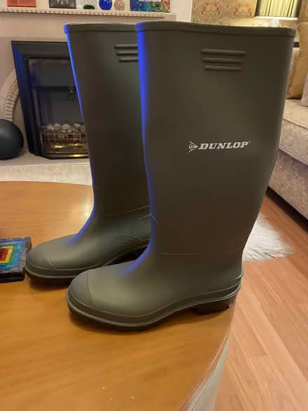 Photo of free Wellingtons size 5 new (morecambe) #1