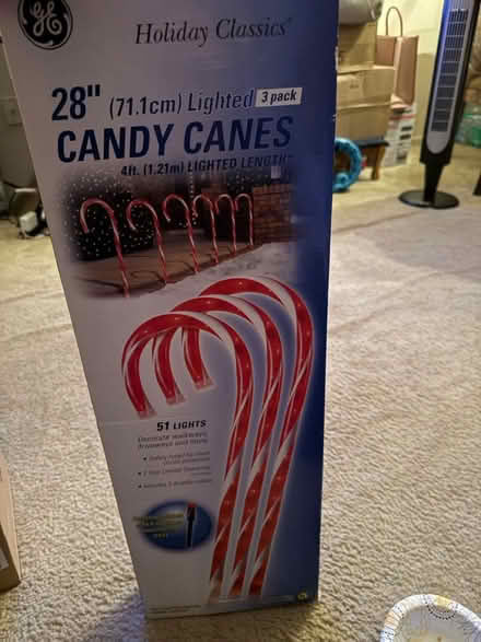 Photo of free Christmas Decoration (Glen Burnie, MD 21061) #1