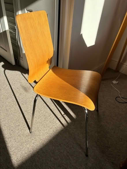 Photo of free 4 dining chairs (Clevedon BS21) #4