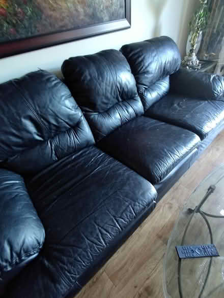 Photo of free Sofa/couch (L5N2M3) #1