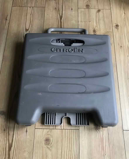 Photo of free Collapsible trolley (Perranarworthal) #1