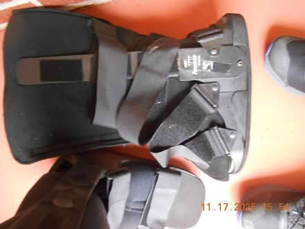 Photo of free Pacesetter II Walking Boots (Richmond) #3