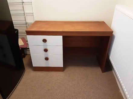 Photo of free Desk. / Vanity unit. ... (Eamont Bridge CA10) #2