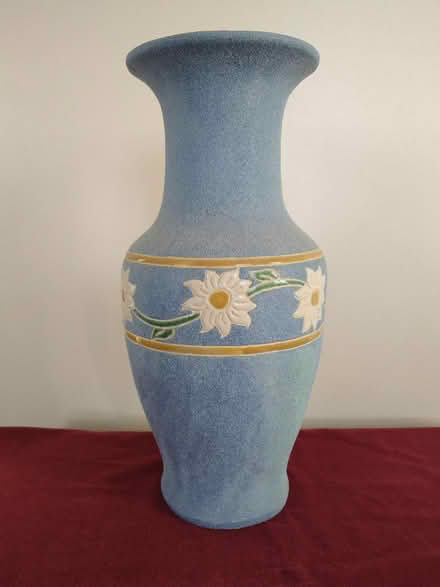 Photo of free Vase for dry/ plastic flowers (Emerson Valley, MK4) #1