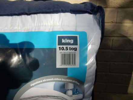 Photo of free King Size Duvet (Kenn Road BS21) #2
