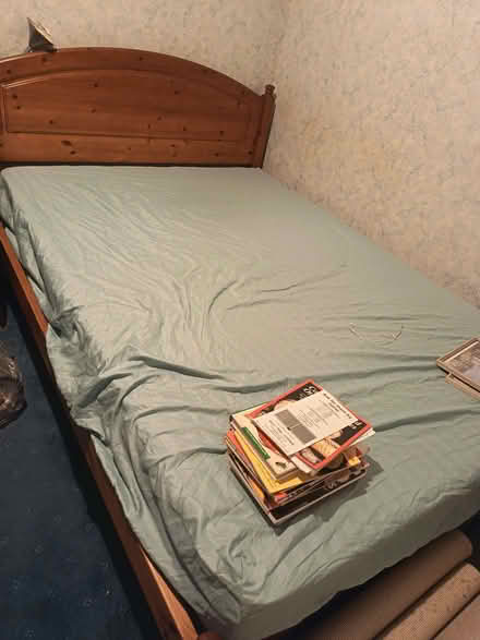 Photo of free Wood bed frame (Kingsley Park) #1