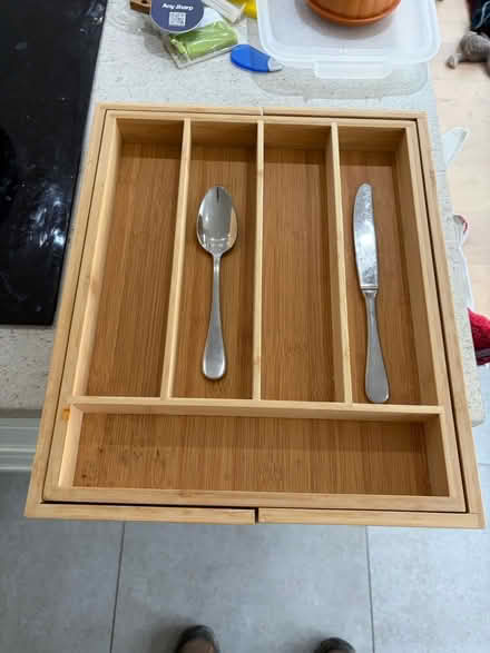 Photo of free Expandable cutlery drawer insert (Central Tonbridge TN9) #4