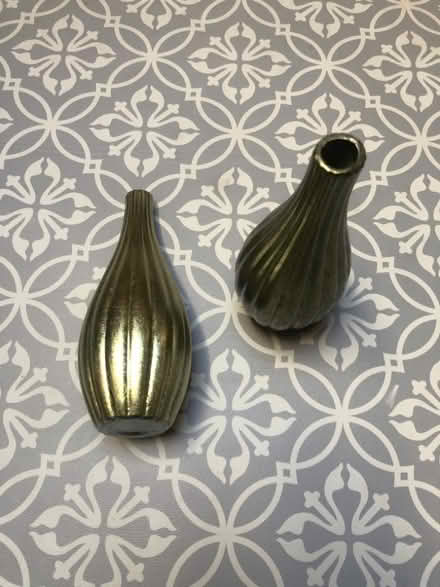 Photo of free small gold vases x2 (Bramley LS13) #3