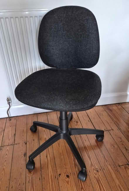 Photo of free Office chair (Stamford PE9) #1