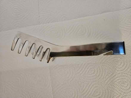 Photo of free Various kitchen utensils (Kendal LA9) #3