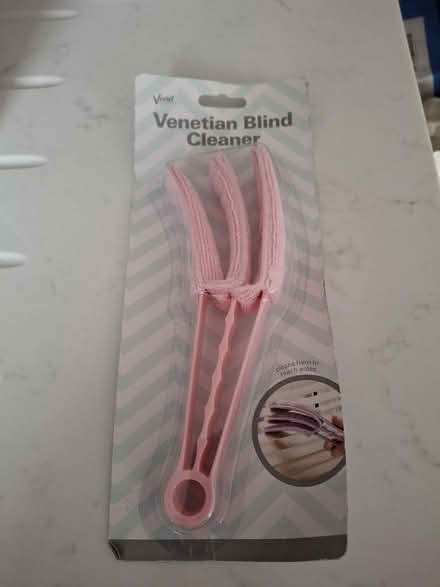 Photo of free Blind cleaner (Springfield CM1) #1