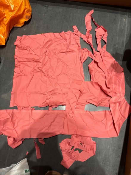 Photo of free Scraps of pink cotton fabric (SE5) #1