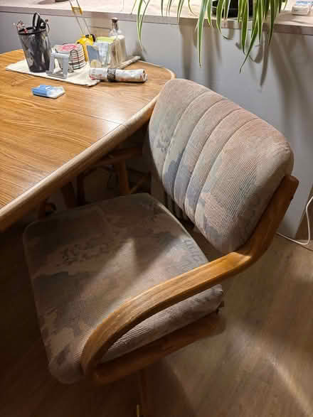 Photo of free Table and chairs (Botley OX2) #3