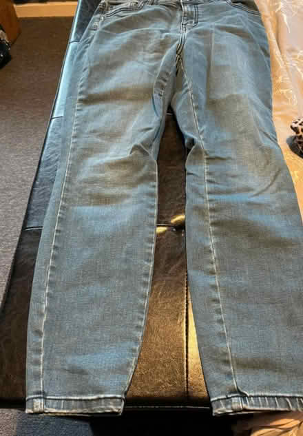 Photo of free Size 14s jeans (Thringstone LE67) #1
