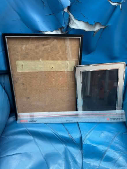 Photo of free 7 picture frames (Winnersh RG41) #1