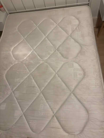 Photo of free Double mattress (Montpelier Road area BN3) #2