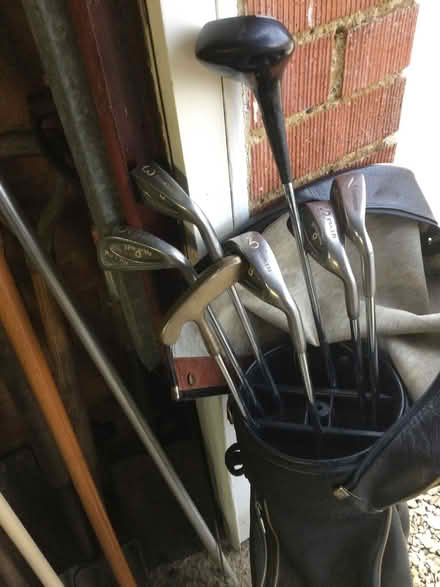 Photo of free Half set of golf clubs in carry bag (SN3 Liden) #2