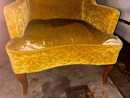 Photo of free Spotted: cool chair (W. 83rd) #3