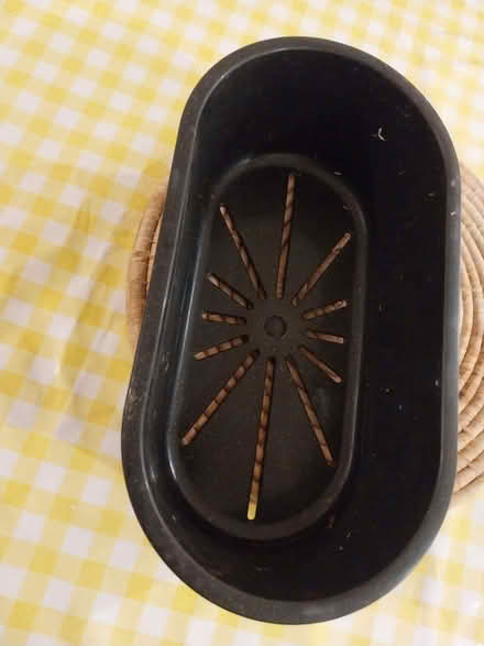 Photo of free Sink insert for 1/2 central drainer (Fairfield Park) #2