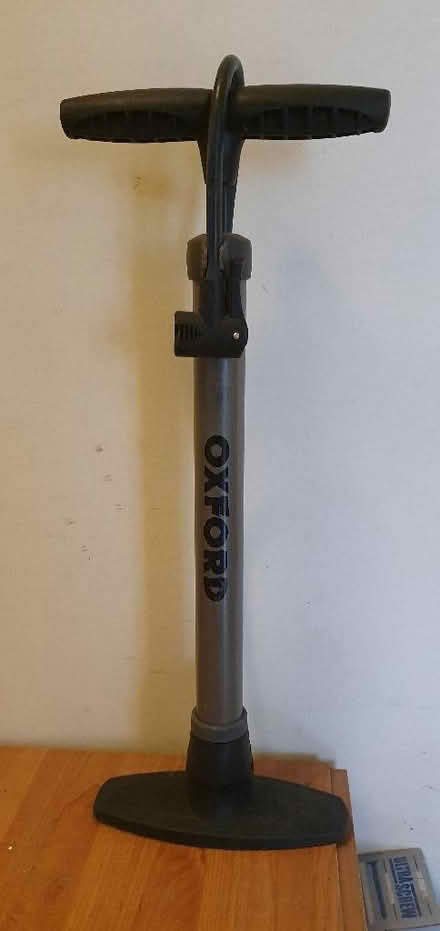 Photo of free Bike pump (Hartington Road BN2) #2
