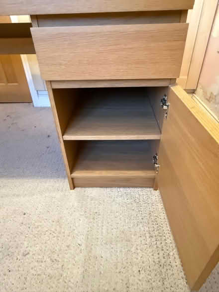 Photo of free IKEA MALM desk in light oak. (Beaconsfield HP9) #2