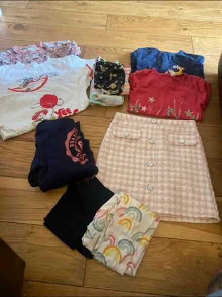 Photo of free Girls clothes bundle (Cheshunt En8) #1