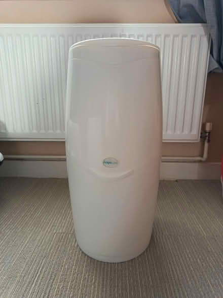 Photo of free Angelcare Nappy Bin (WF8) #1